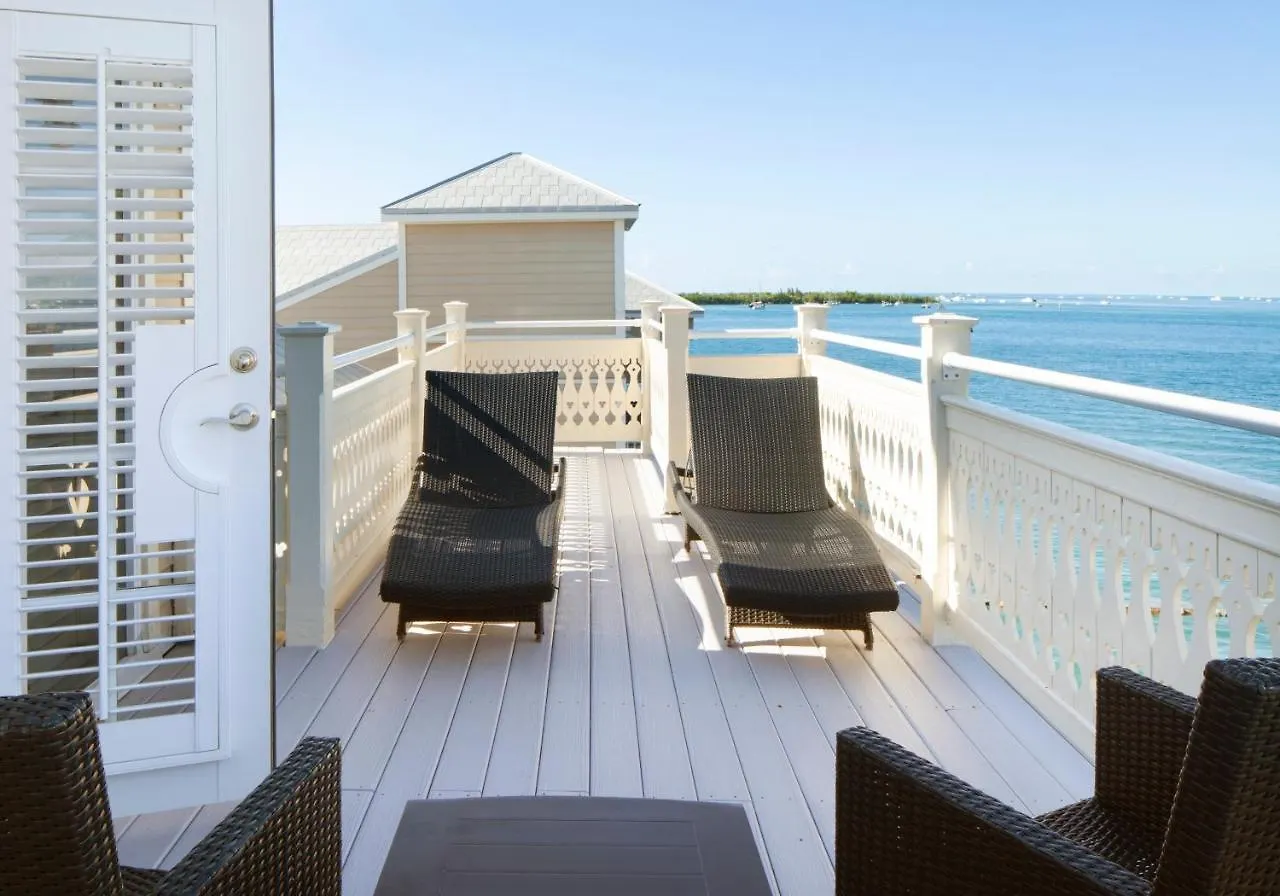 Pier House Resort & Spa Key West 4*,